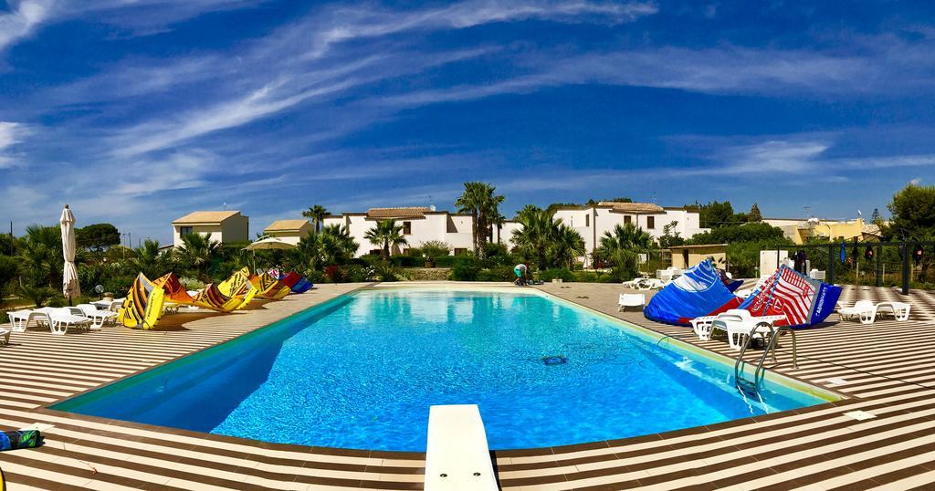 Case Vacanza Torre Lupa مارسالا المظهر الخارجي الصورة